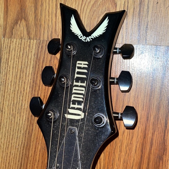 Dean vendetta guitar - Picture 3 of 13